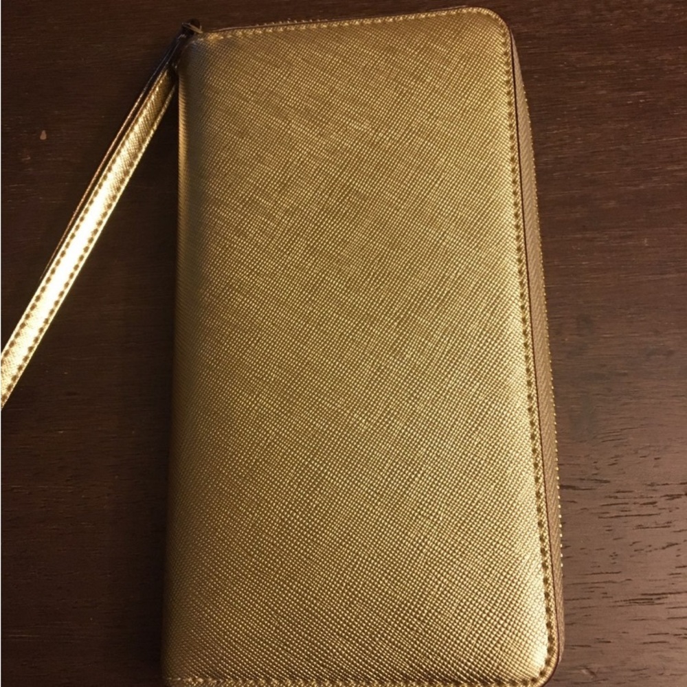 Kate Spade Wallet - Picture 6 of 7